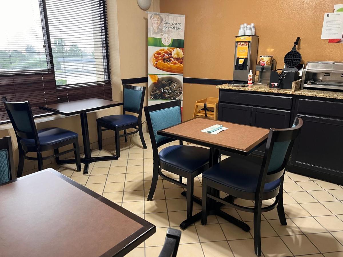 Quality Inn Maysville Exterior photo